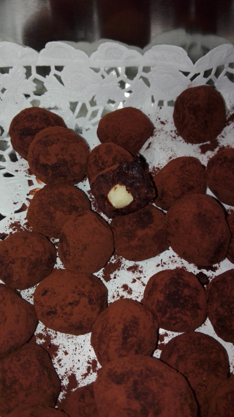 Lire la suite à propos de l’article Truffes Vegan au chocolat