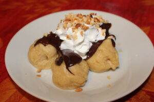 Lire la suite à propos de l’article Profiteroles au chocolat Vegan