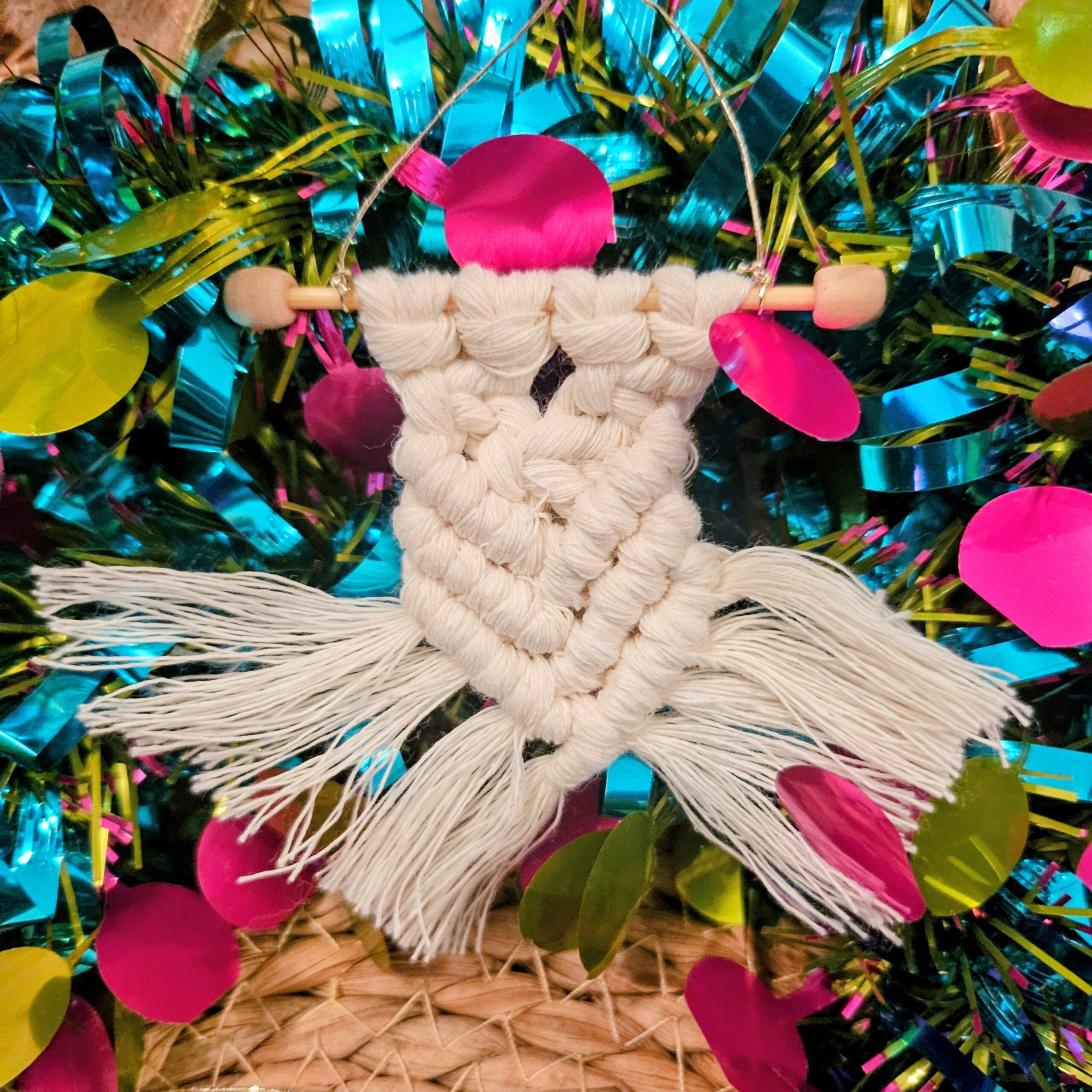 Suspension Chevron – Image 2